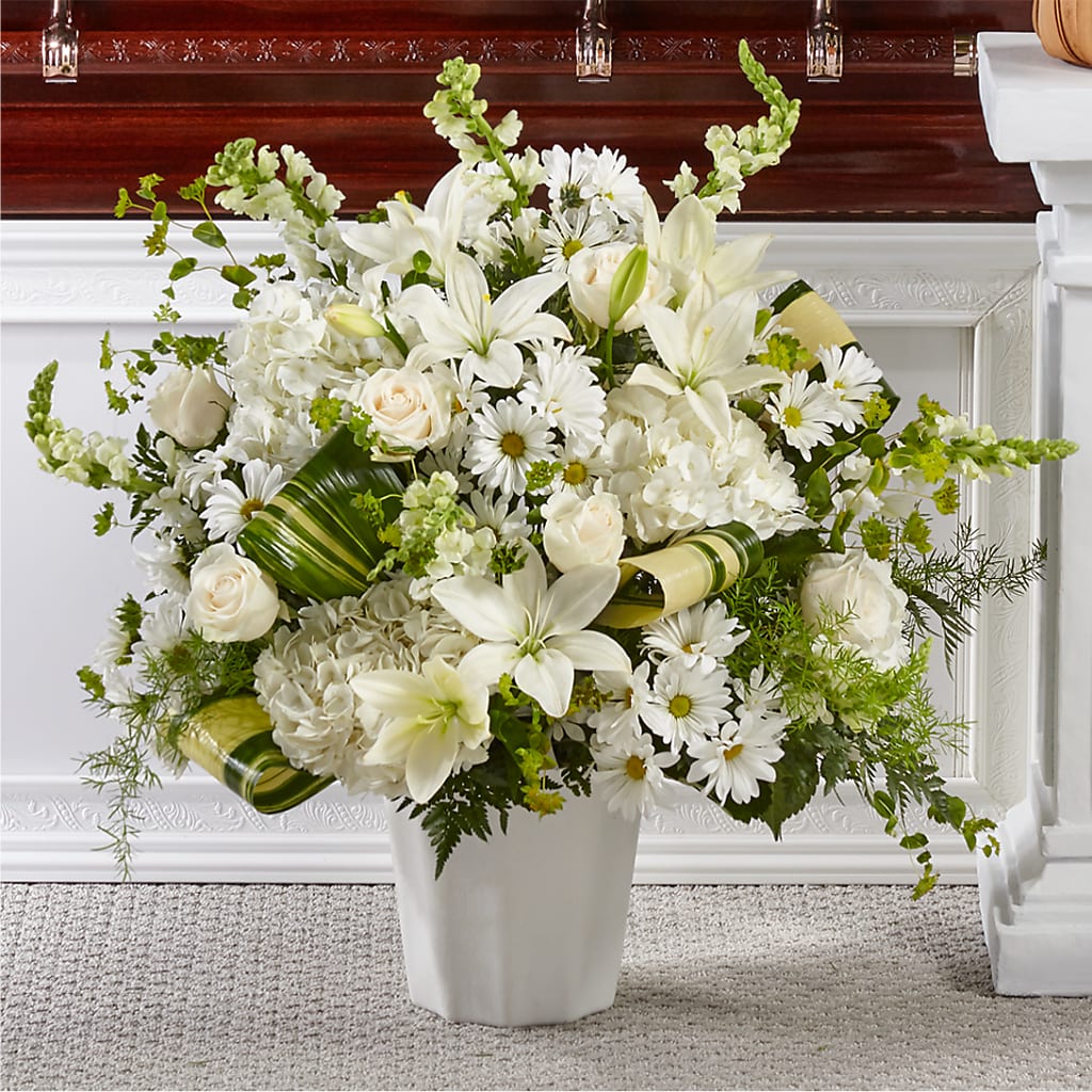 Thoughts of Tranquility Floor Basket – White Eagle Flowers, Chicago IL