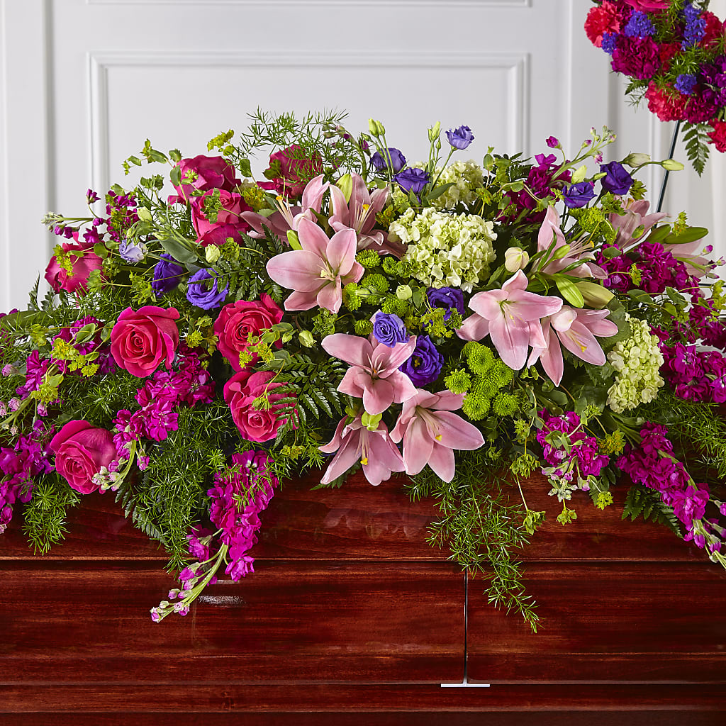 Radiant Tribute Casket Spray – White Eagle Flowers, Chicago IL