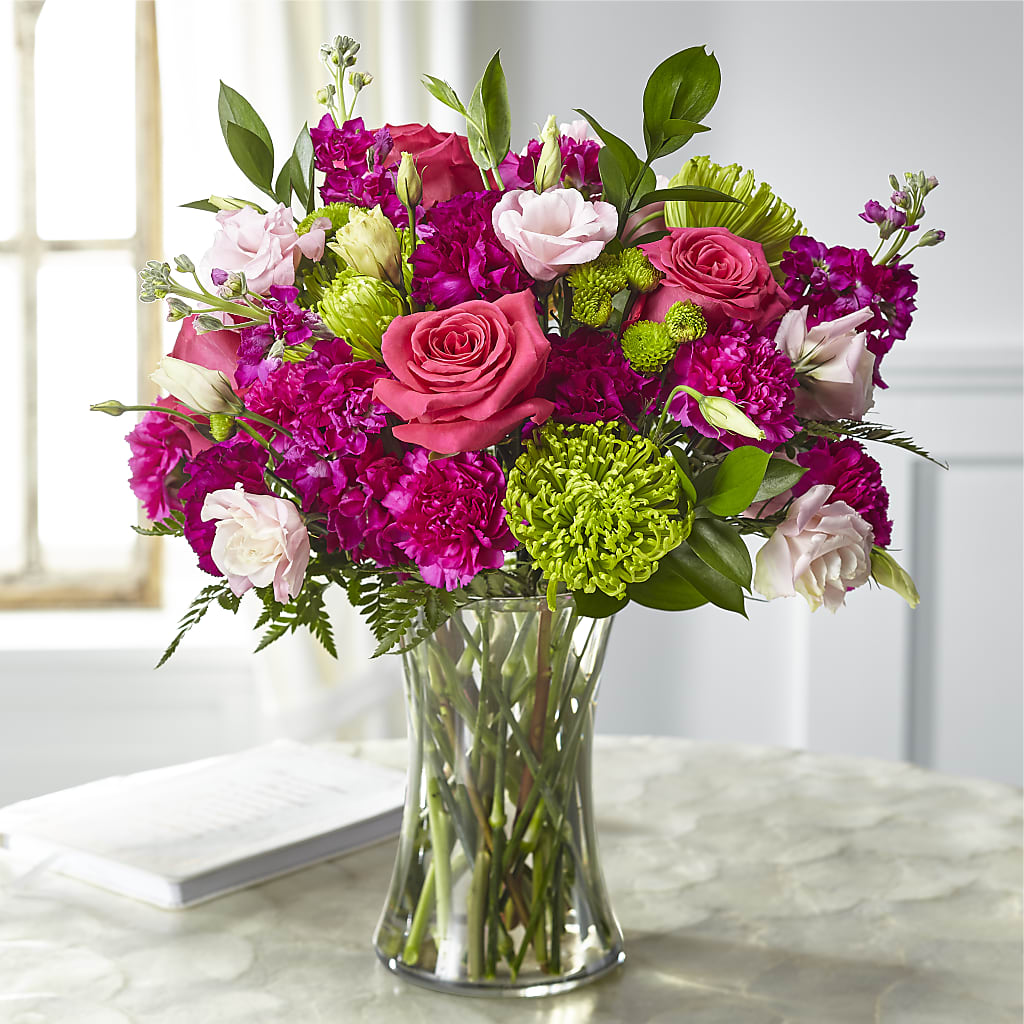 Everlasting Embrace Bouquet – White Eagle Flowers, Chicago IL