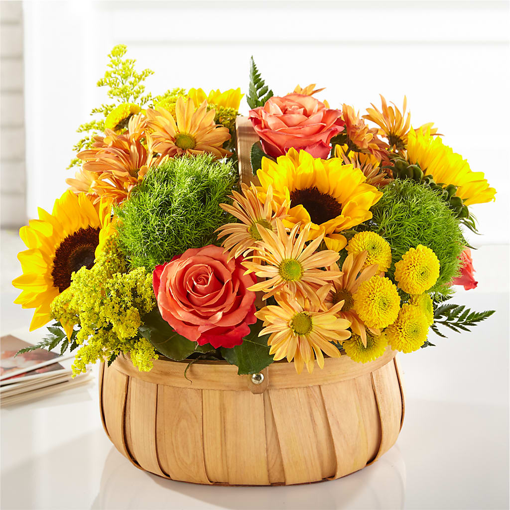Harvest Sunflower Basket – White Eagle Flowers, Chicago IL