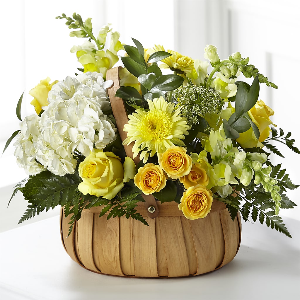 Rustic Remembrance Basket – White Eagle Flowers, Chicago IL