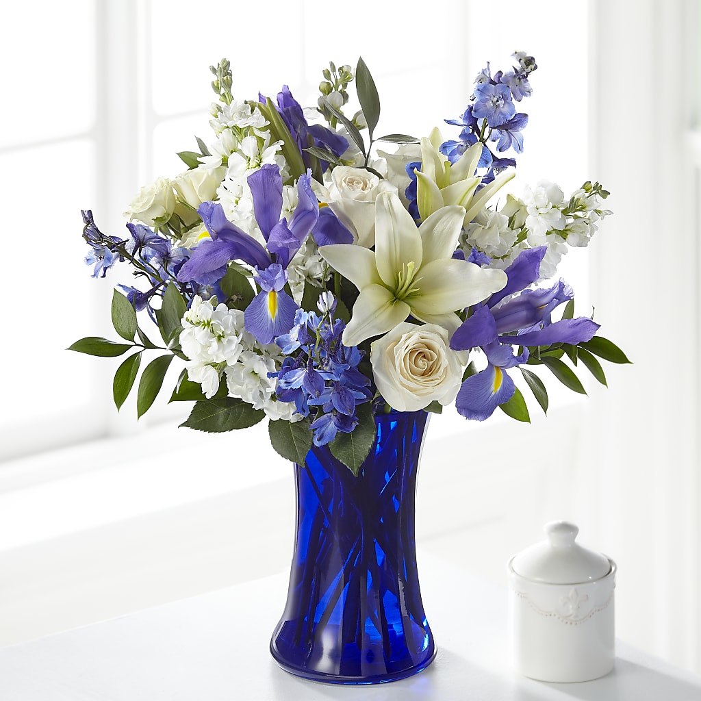 Calming Comfort Bouquet – White Eagle Flowers, Chicago IL