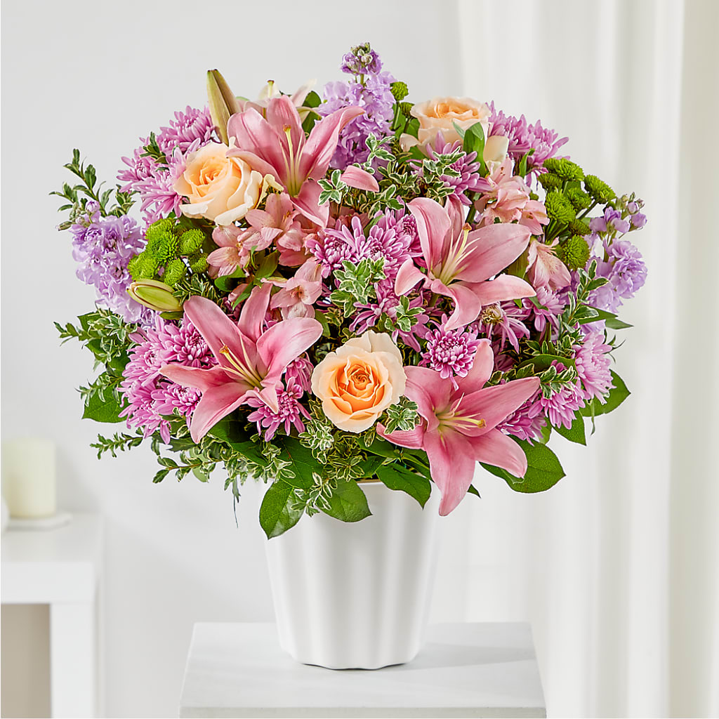 Supportive Embrace Tabletop Basket – White Eagle Flowers, Chicago IL