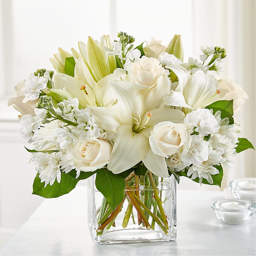 Gentle Breeze Bouquet – White Eagle Flowers, Chicago IL
