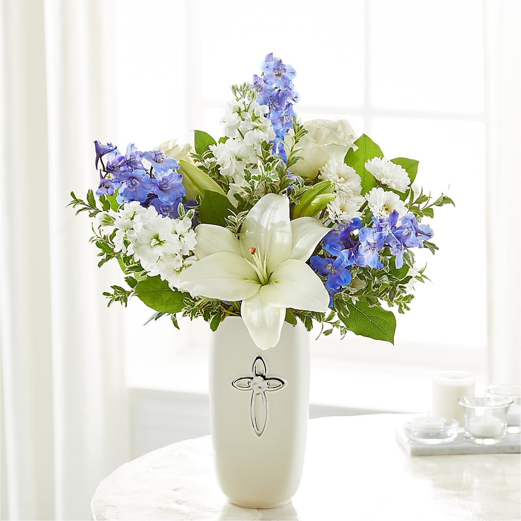 Heavenly Blossoms Bouquet – White Eagle Flowers, Chicago IL