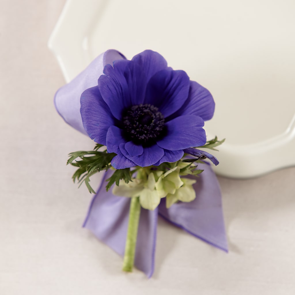 Purple Passion Boutonniere – White Eagle Flowers, Chicago IL