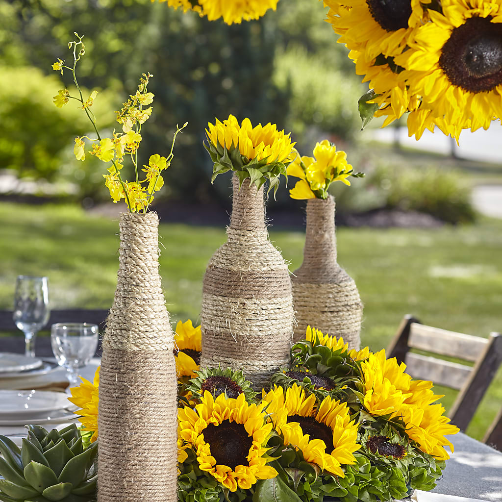 Sublime Garden Centerpiece – White Eagle Flowers, Chicago IL