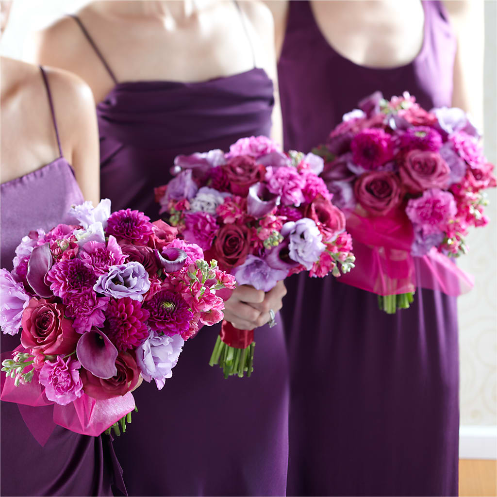 Bridesmaid's Garden Bouquet – White Eagle Flowers, Chicago IL