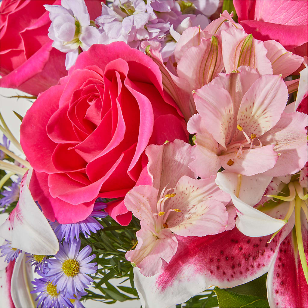 Pressing Petals Bouquet –  White Eagle Flowers, Chicago IL