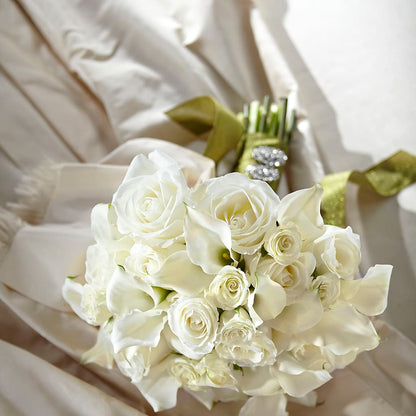 Serene Highness Bouquet –  White Eagle Flowers, Chicago IL